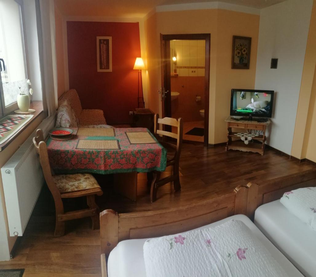 Villa Meisterburg Ściegny Zimmer foto