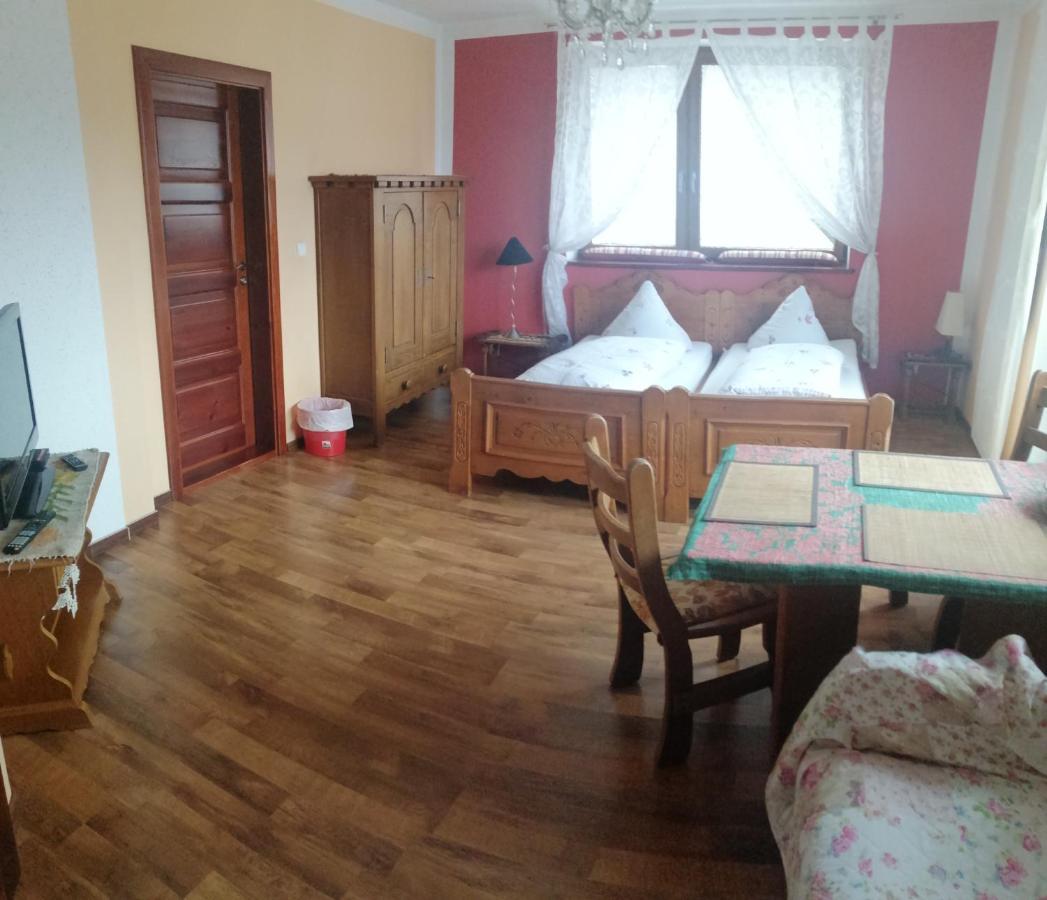 Villa Meisterburg Ściegny Zimmer foto